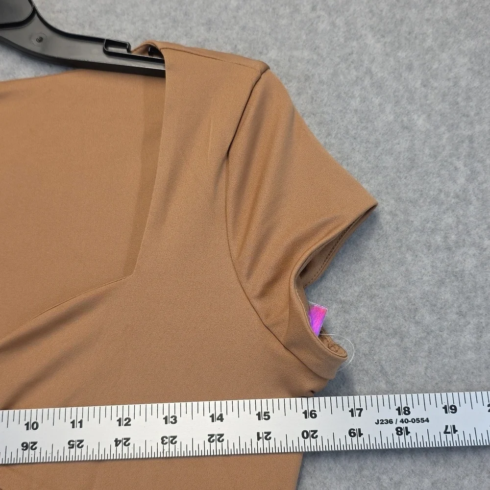 Derek Heart NWT lined body con dress tan